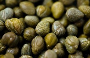 Capers Non-Pariel Self Service Case