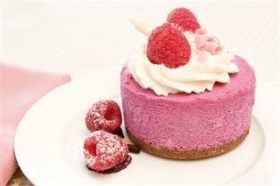 Raspberry Mousse Cake 6"