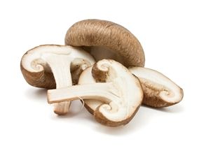 Shiitake Mushrooms, Sliced (3.5 oz.)