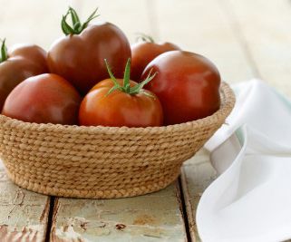 Kumato Beefsteak Tomatoes (32oz.)