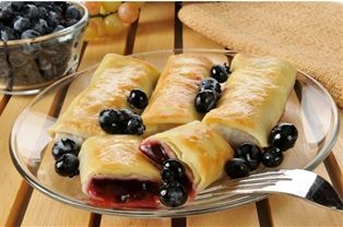 Blueberry & Cheese Blintzes (3pc)