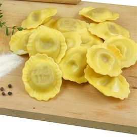 Burrata & Mozarella Ravioli (12pc)