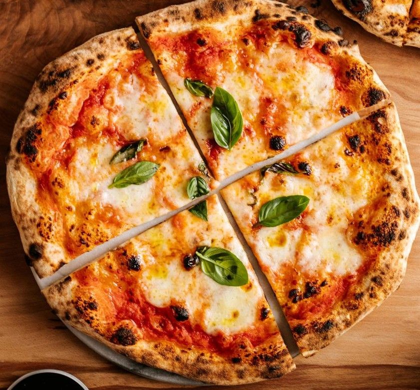 A&V Frozen Traditional Pizza
