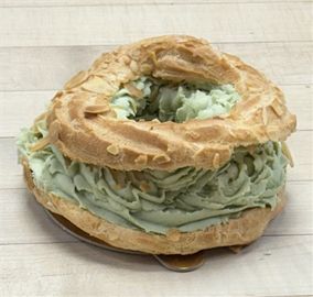 Pistachion Cream Ciambella